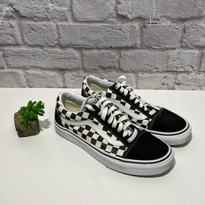 checkered vans